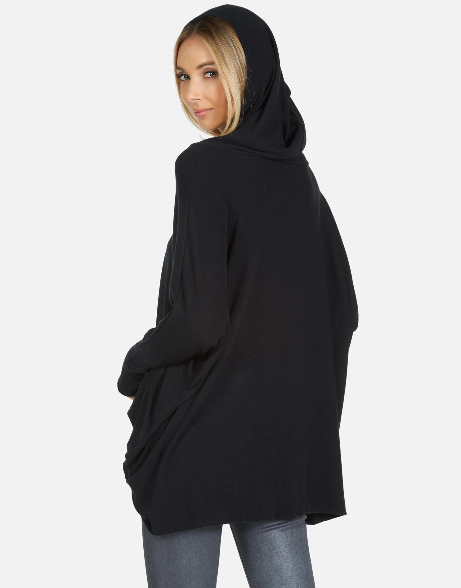 Wilma Crystal XO Elements 4 Wilma Crystal XO Elements - Image 2