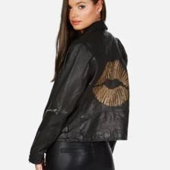 X Posey X Gold Chain Kiss