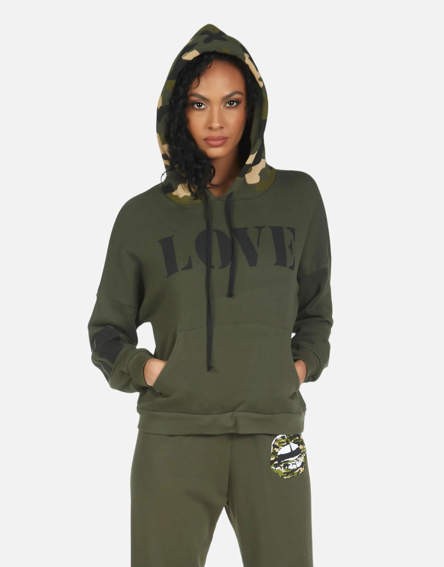 Melanie Camo Lip 3 Melanie Camo Lip