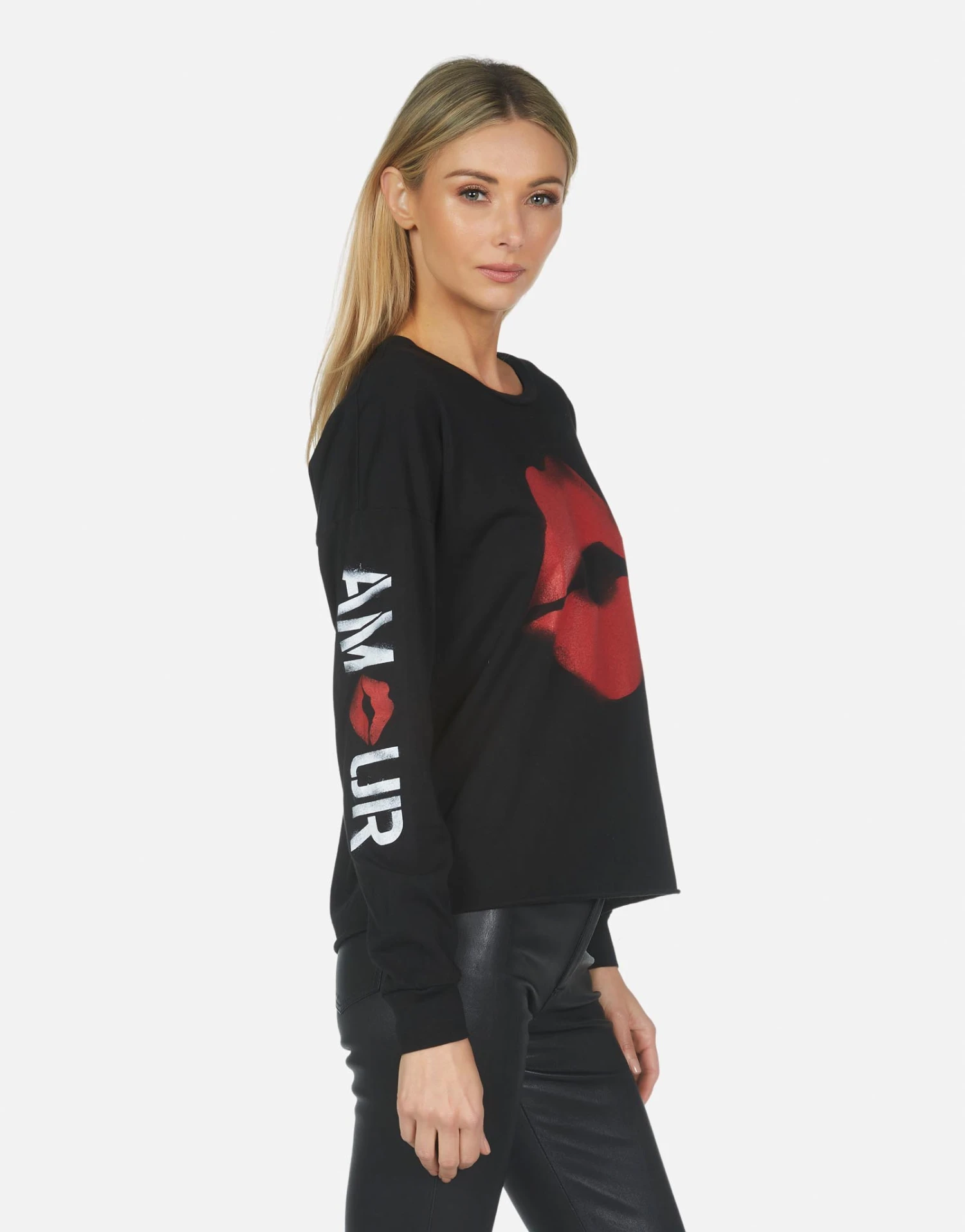 Luella X Spray Kiss 6 Luella X Spray Kiss - Image 4