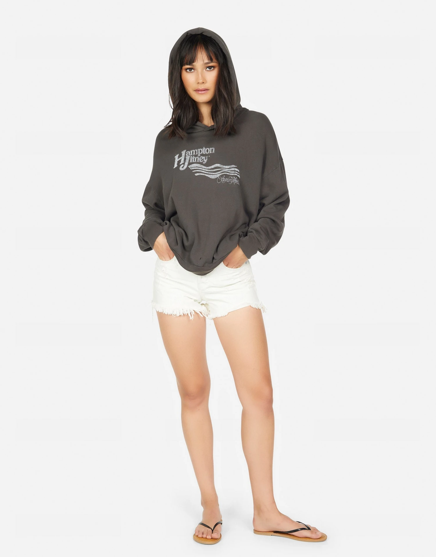 Harmony Hampton Jitney 5 Harmony Hampton Jitney - Image 3