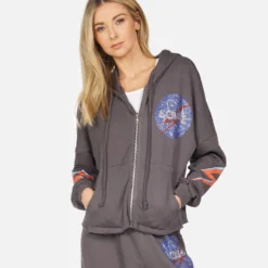 Giselle Crystal Bowie Space