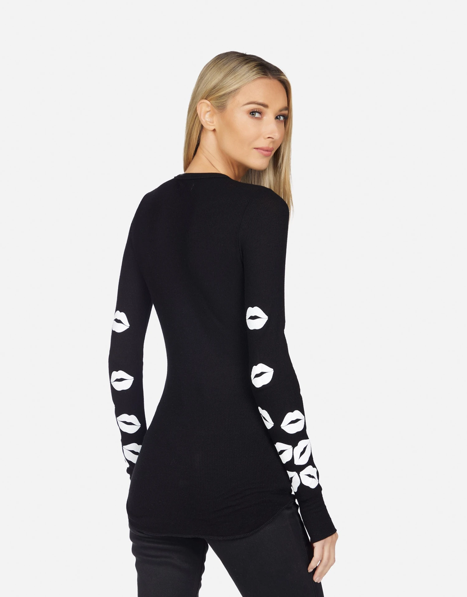 McKinley Scattered Lips 5 McKinley Scattered Lips - Image 3