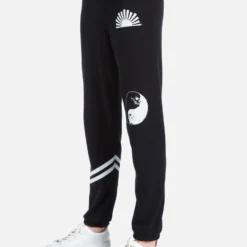 Gia Skull Yin Yang -Outlet Sartoriax Store 4009 CSA 12653 BLK skull ying yang tee lauren moshi 03