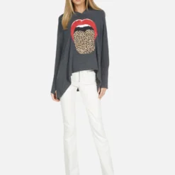 Wilma X Leopard Tongue -Outlet Sartoriax Store lauren moshi X leopard tongue oversized pullover hoodie 1092 HAC X13404 HEB 01