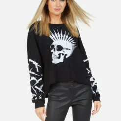 Lee X Lightning Skull